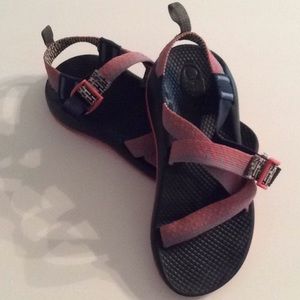 Girls Chacos Size 3